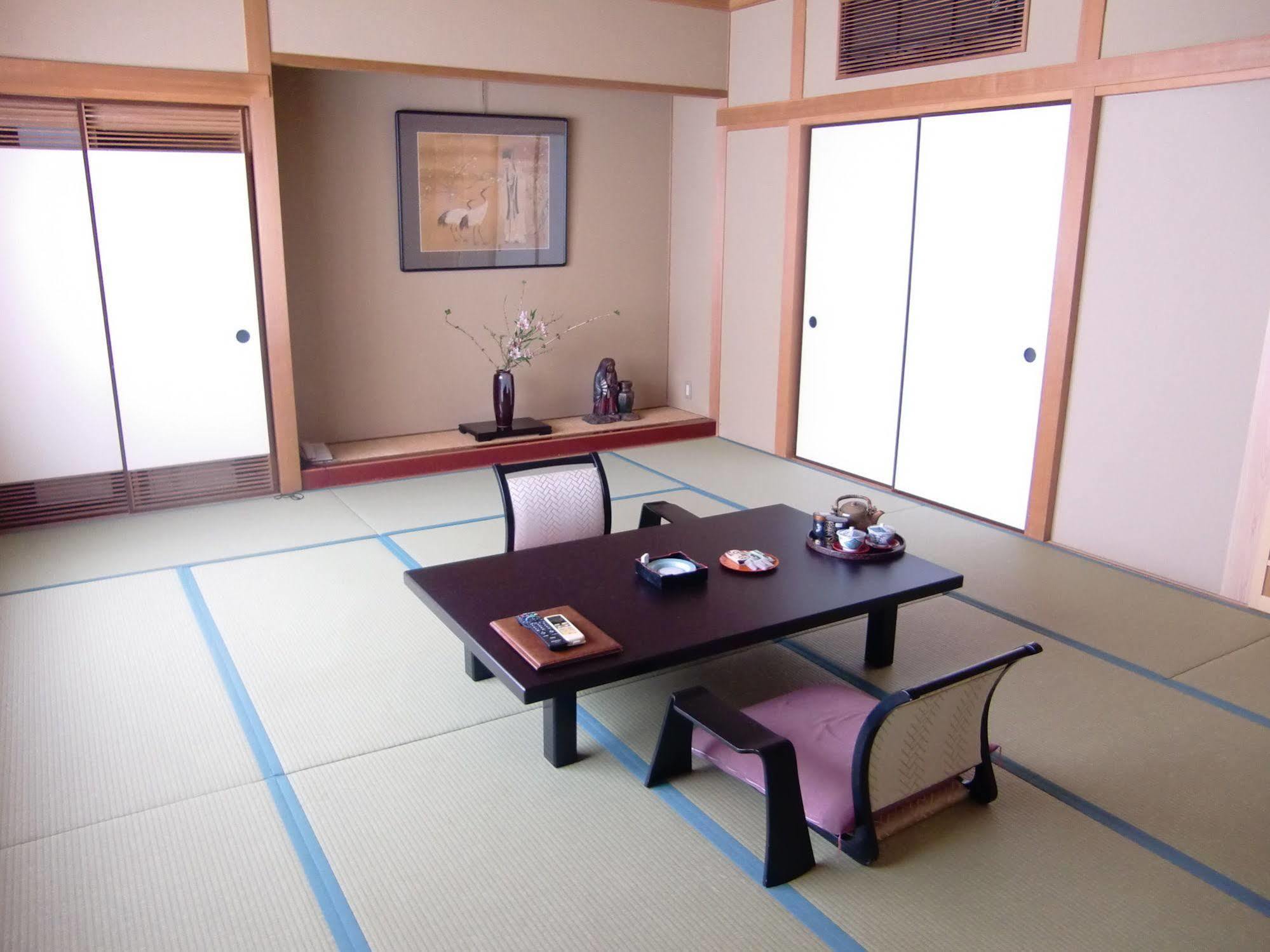 Kissenkan Chikusuitei Gero Exterior foto